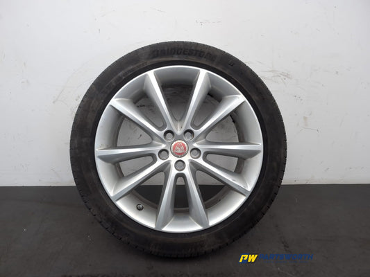 Jaguar Xf X260 Saloon Alloy Wheel With Tyre 245/45 R19 Gx631007ja