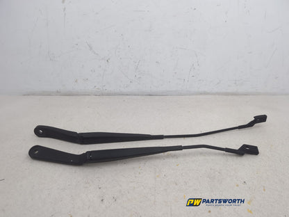 Wiper Front Arm 1
