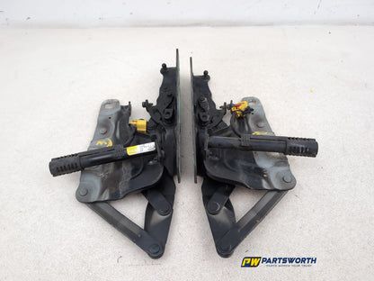 Bonnet Hinges 1