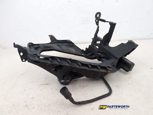 Audi Rs4 Fsi Quattro B8 Estate Headlamp Support Bracket With Washer Right