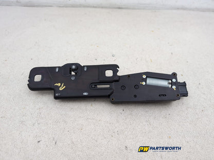Tailgate Lock 1