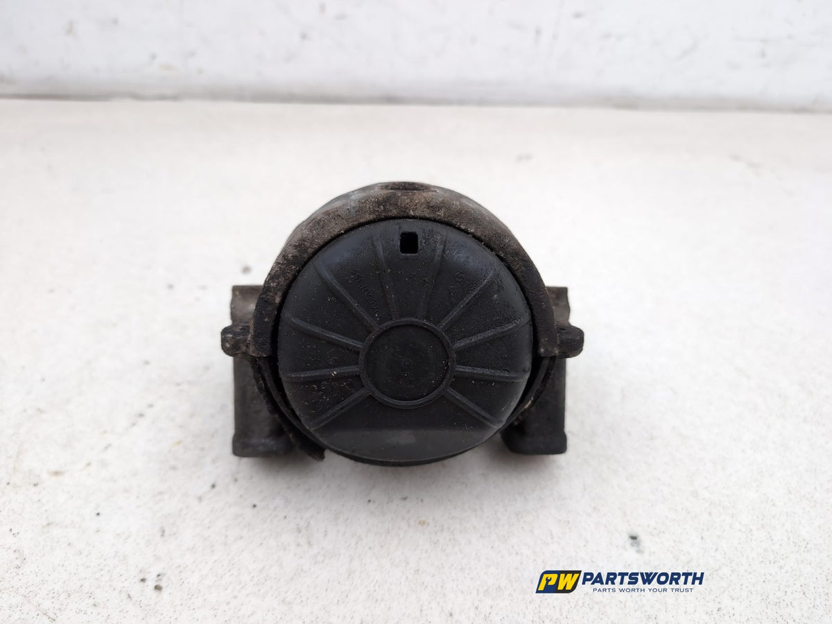 Engine Mounting Bracket 1