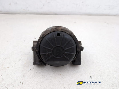 Engine Mounting Bracket 1