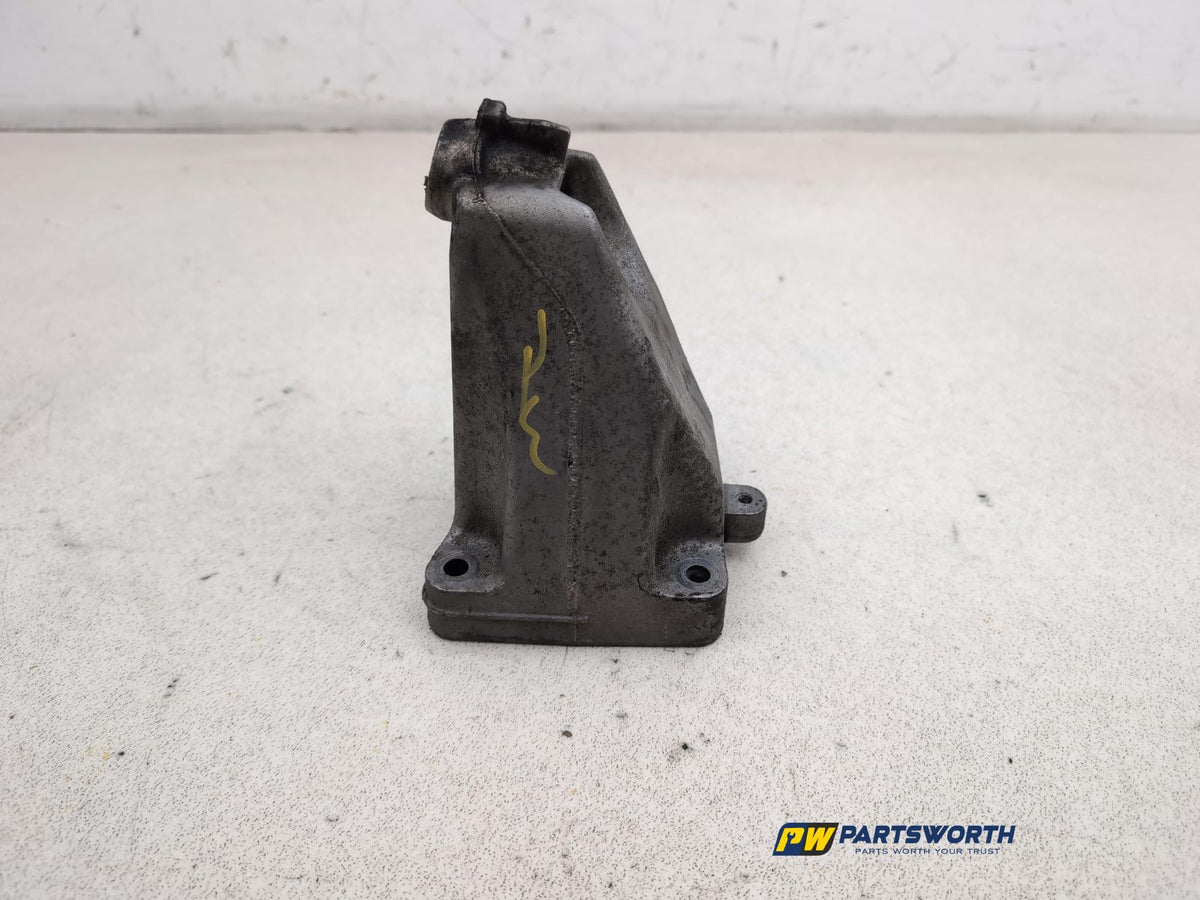 Engine Mounting RH 1