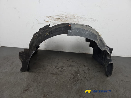 Moulding Wheel Arch Front RH 1