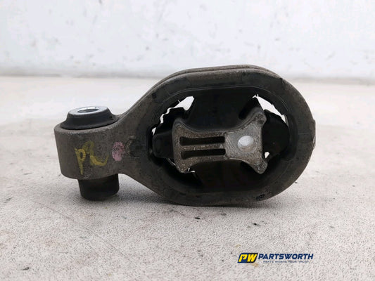 NISSAN JUKE N-CONNECTA F15 TRANSMISSION GEARBOX MOUNTING BRACKET A8653110 1