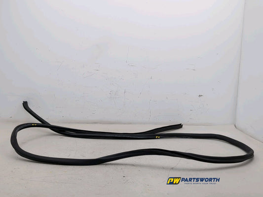 BMW 6 SERIES 640D M SPORT GRAN COUPE F13 BONNET SEAL RUBBER 7211926 2012-2018 1