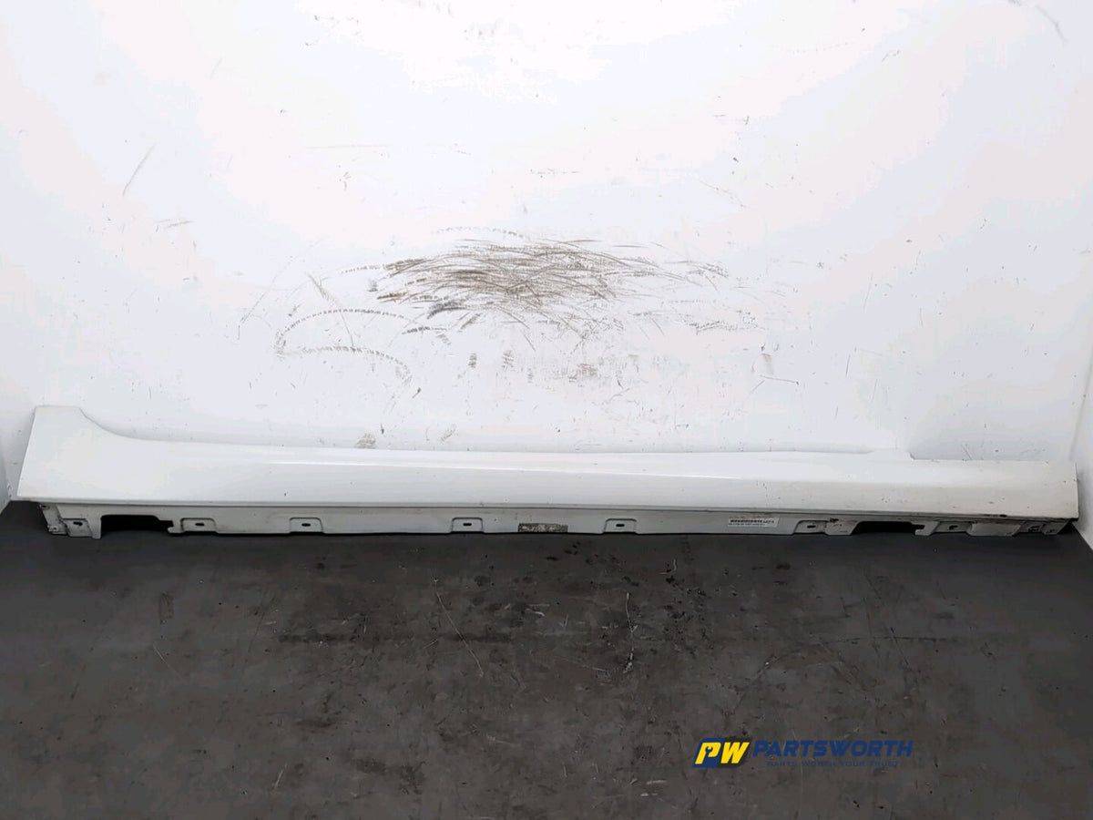 BMW 6 SERIES 640D M SPORT GRAN COUPE F13 SIDE SKIRT RIGHT ALPINE WHITE 300 15-18 1