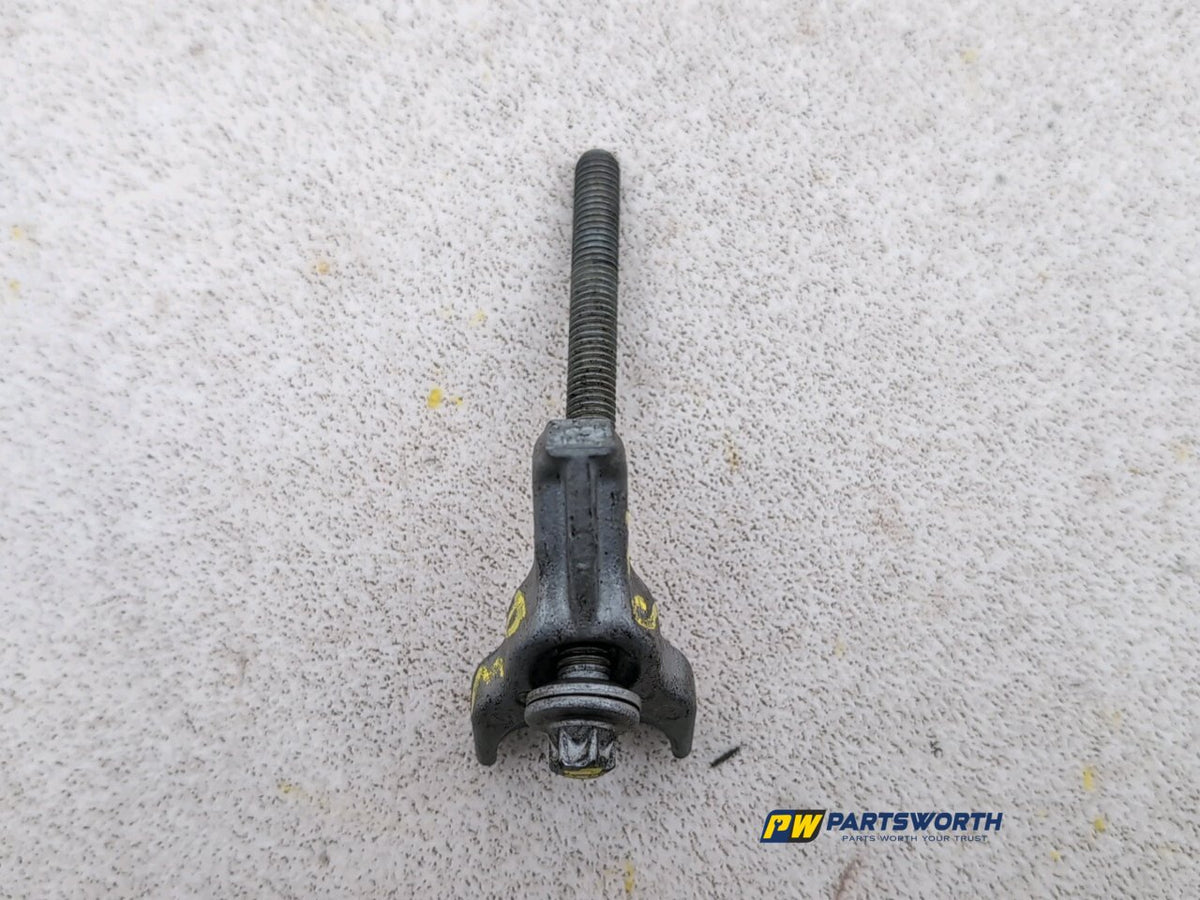 BMW 6 SERIES 640D F13 3.0L DIESEL N57D30B FUEL INJECTOR BRACKET 8578607 12-18 1