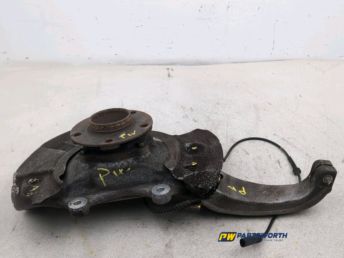 BMW 6 SERIES 640D M SPORT F13 3.0L DIESEL WHEEL HUB FRONT PASSENGER 2012-2018 1