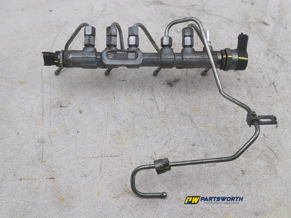 JAGUAR XE PORTFOLIO D AUTO X760 2.0L DIESEL FUEL RAIL G4D39D280AA 2015-2019 1