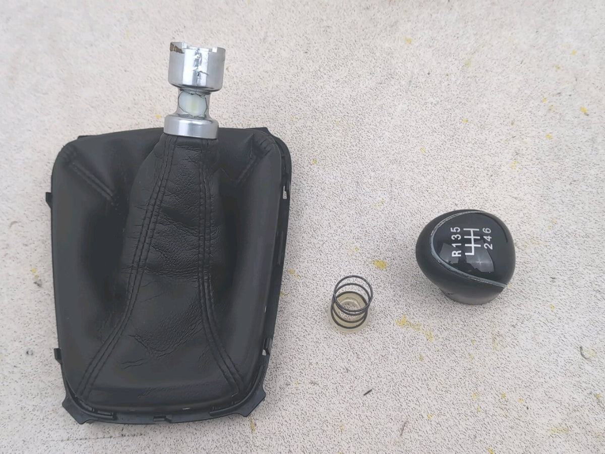 FORD MONDEO ZETEC CD391 MK5 GEAR LEVER GAITER AND KNOB DG9R7P002MC 2015-20122 8