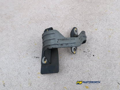 FORD MONDEO ZETEC CD391 MK5 FRONT WING MOUNT BRACKET RIGHT DG93F16A090AA 19-22 1