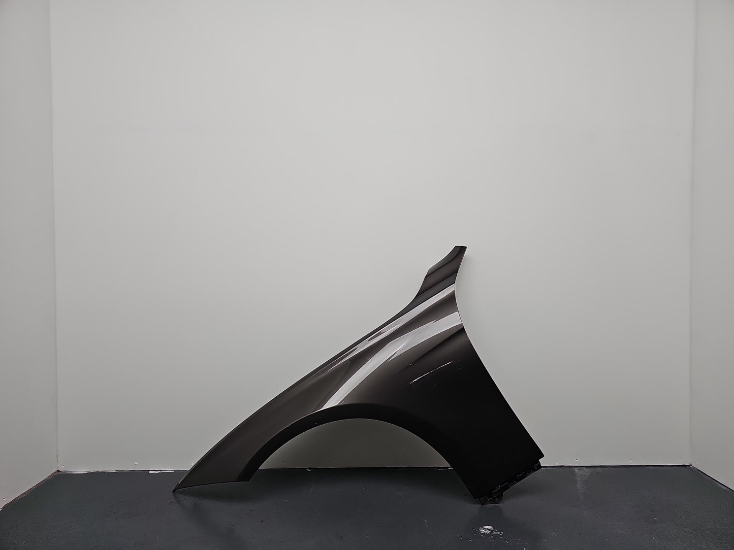 Wing Front LH 1