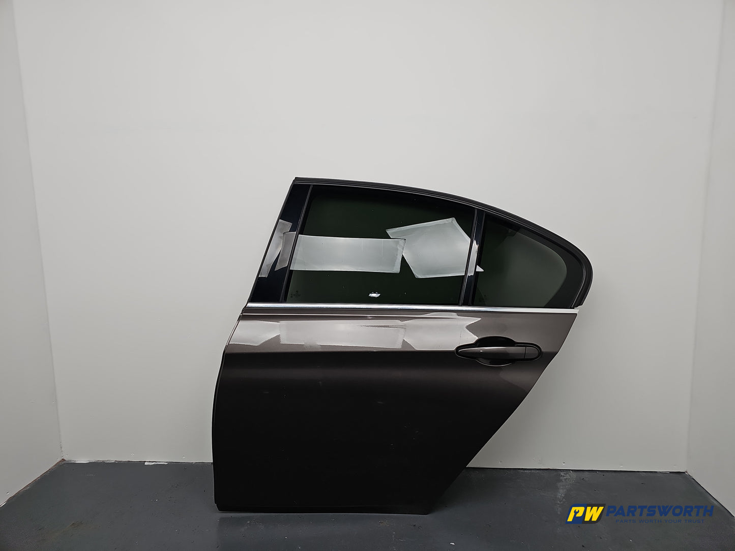 Door Rear LH 6