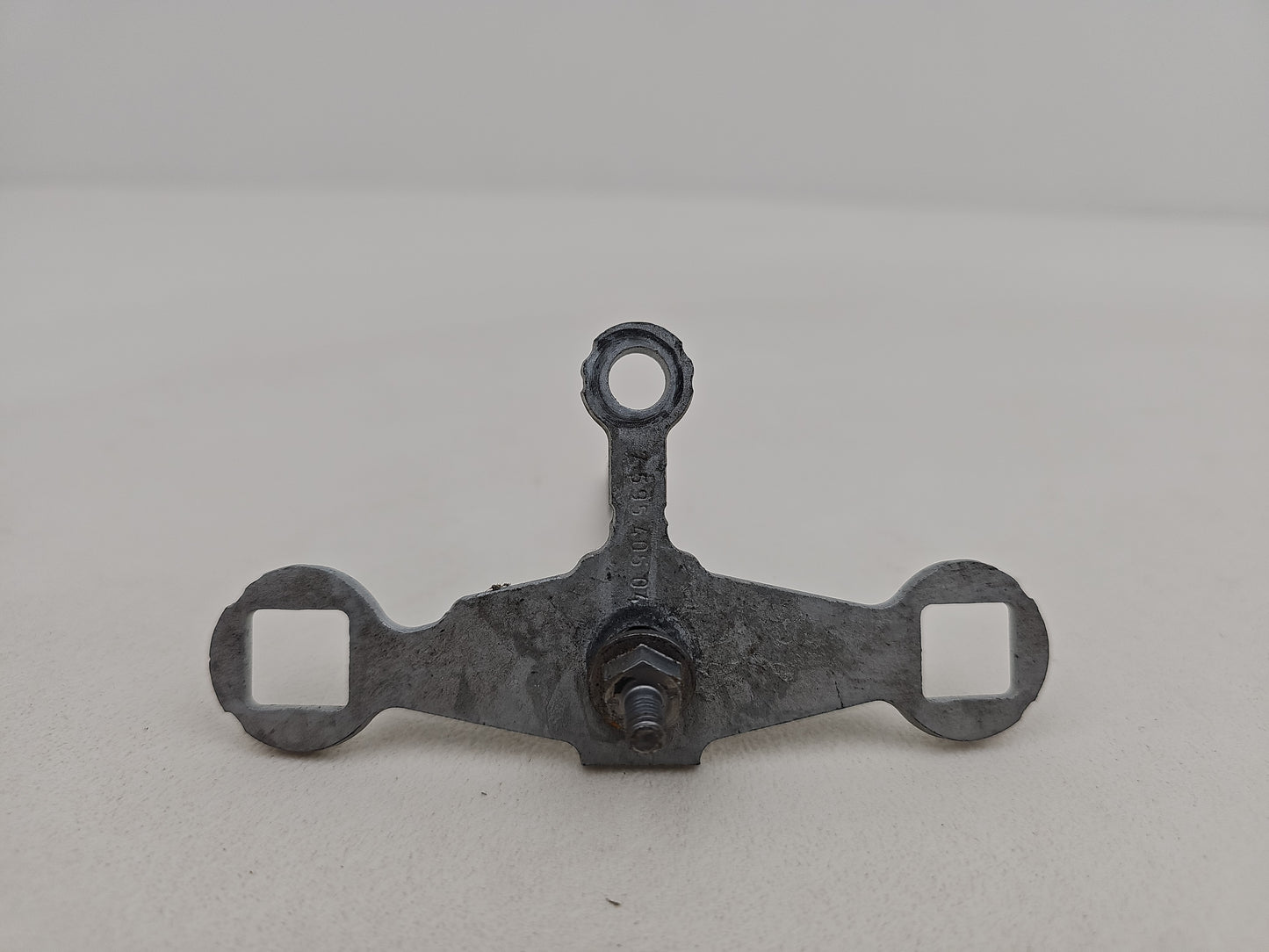 Fuel injectors and rail 3