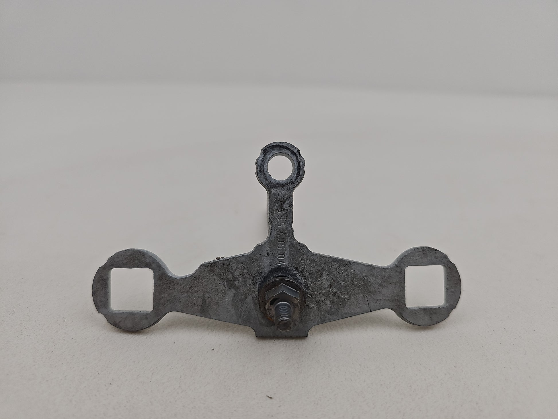 Fuel injectors and rail 3