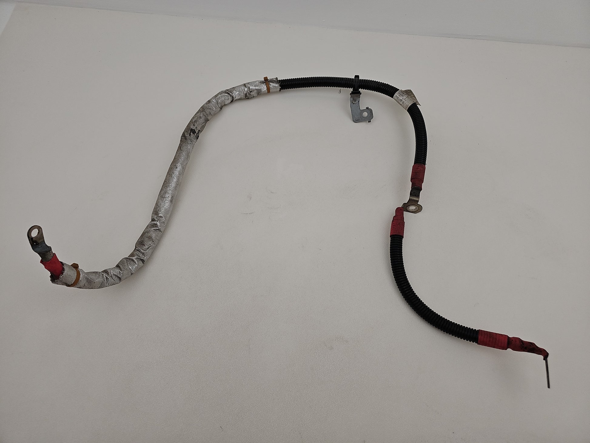 BATTERY TO ALTERNATOR WIRING LOOM 1