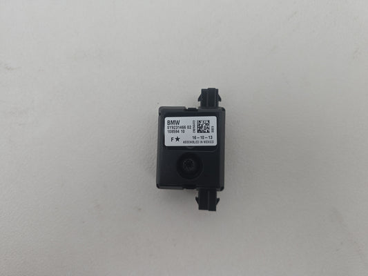 Bmw 1-4 Series Antena Module 10859410 Sy923146602 - Oem Genuine