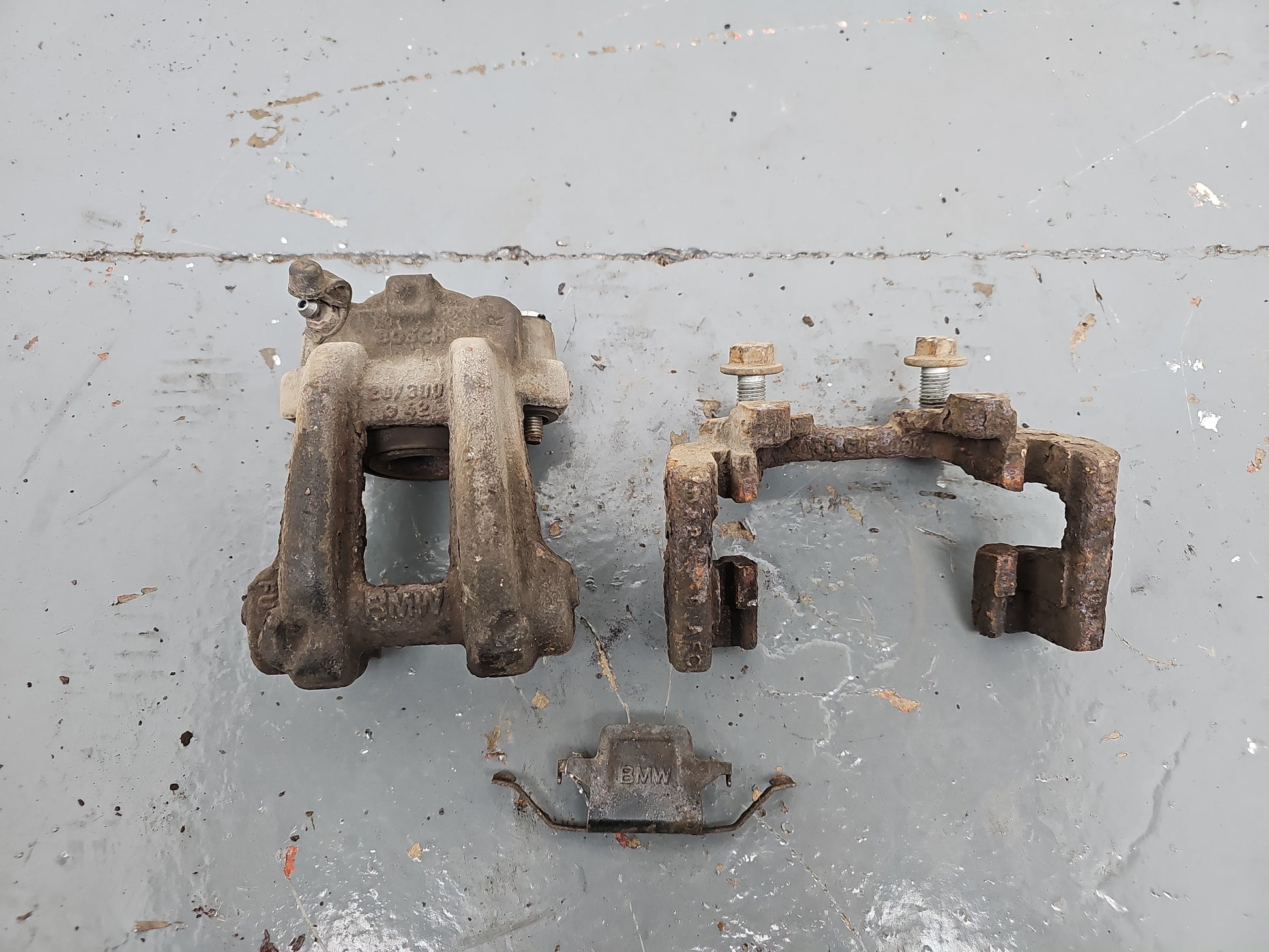 Brake Rear Caliper LH 1