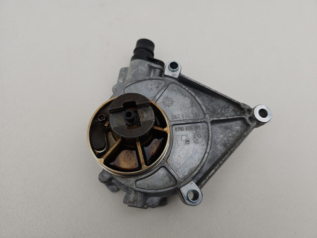 Vacuum Pump  1