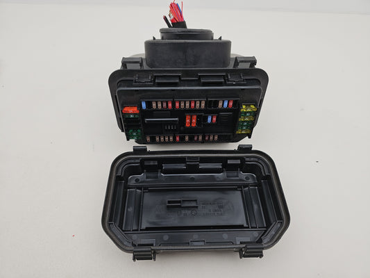 Bmw 3 F30 F35 F31 2014 Petrol Front Fuse Box Set Pa6gf10m20