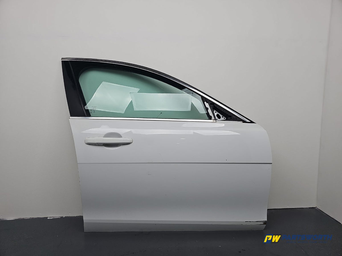 Door Front RH 1
