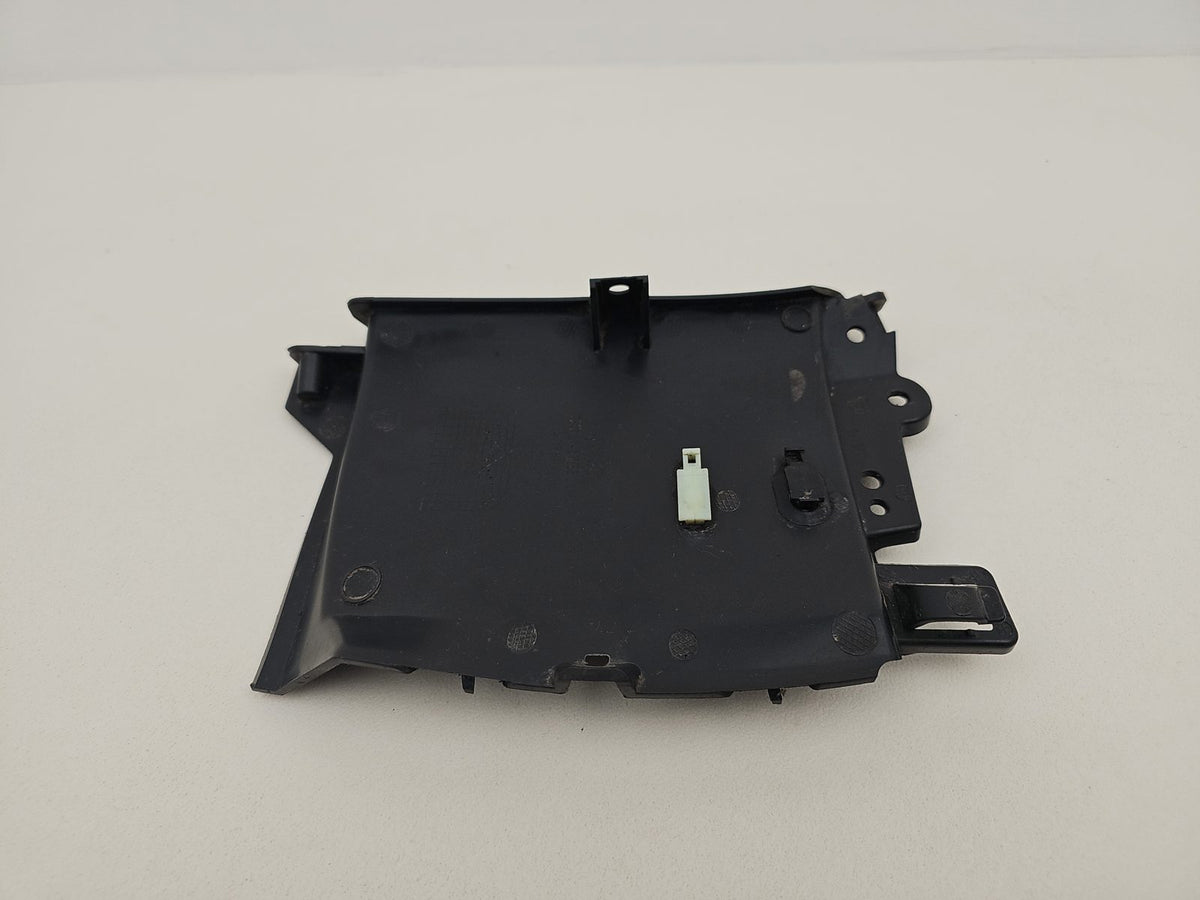 C Post Upper Trim LH 1
