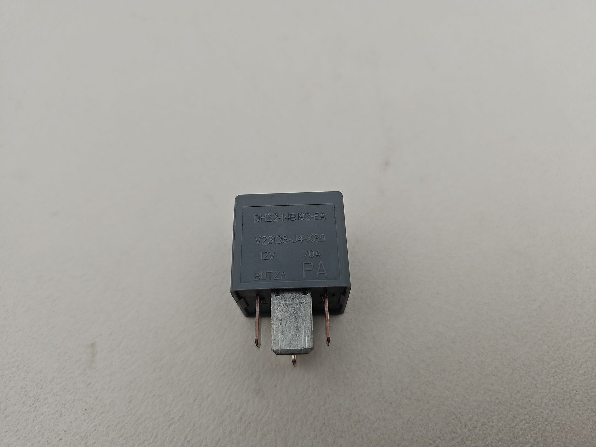 Jaguar/Land Rover Grey Relay 4 Blade 12v 70a 2.0 Diesel Dh2214b192ea Oem Genuine