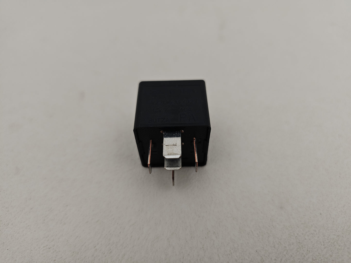 2016 Jaguar Xe R-Sport D Relay Module Dh22-14b192-Da X760
