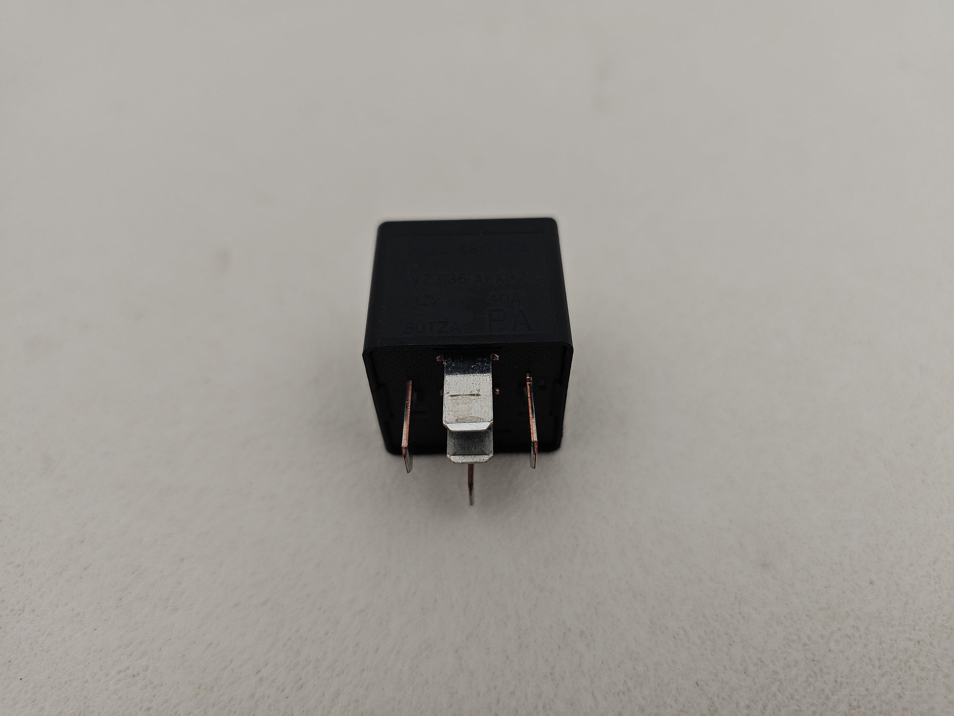 2016 Jaguar Xe R-Sport D Relay Module Dh22-14b192-Da X760