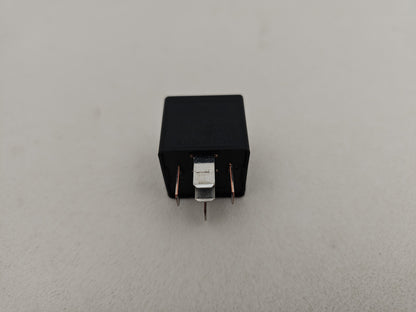 2016 Jaguar Xe R-Sport D Relay Module Dh22-14b192-Da X760