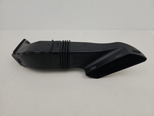 Jaguar Xe X760 2.0 Diesel Air Intake Inlet Pipe Hose Duct Gx73-9a675-Bb 2015