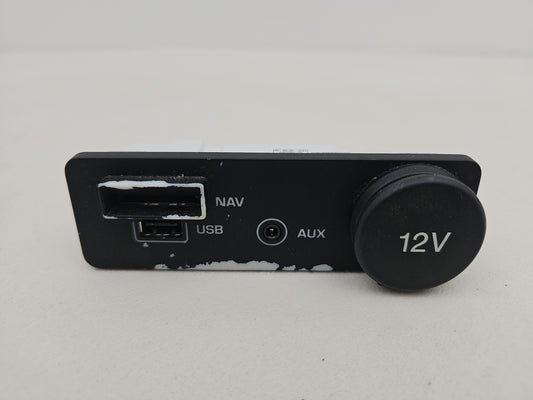 Jaguar F-Pace X761 Xe X760 Usb Aux 12v Power Outlet Socket Fk7219c166bd