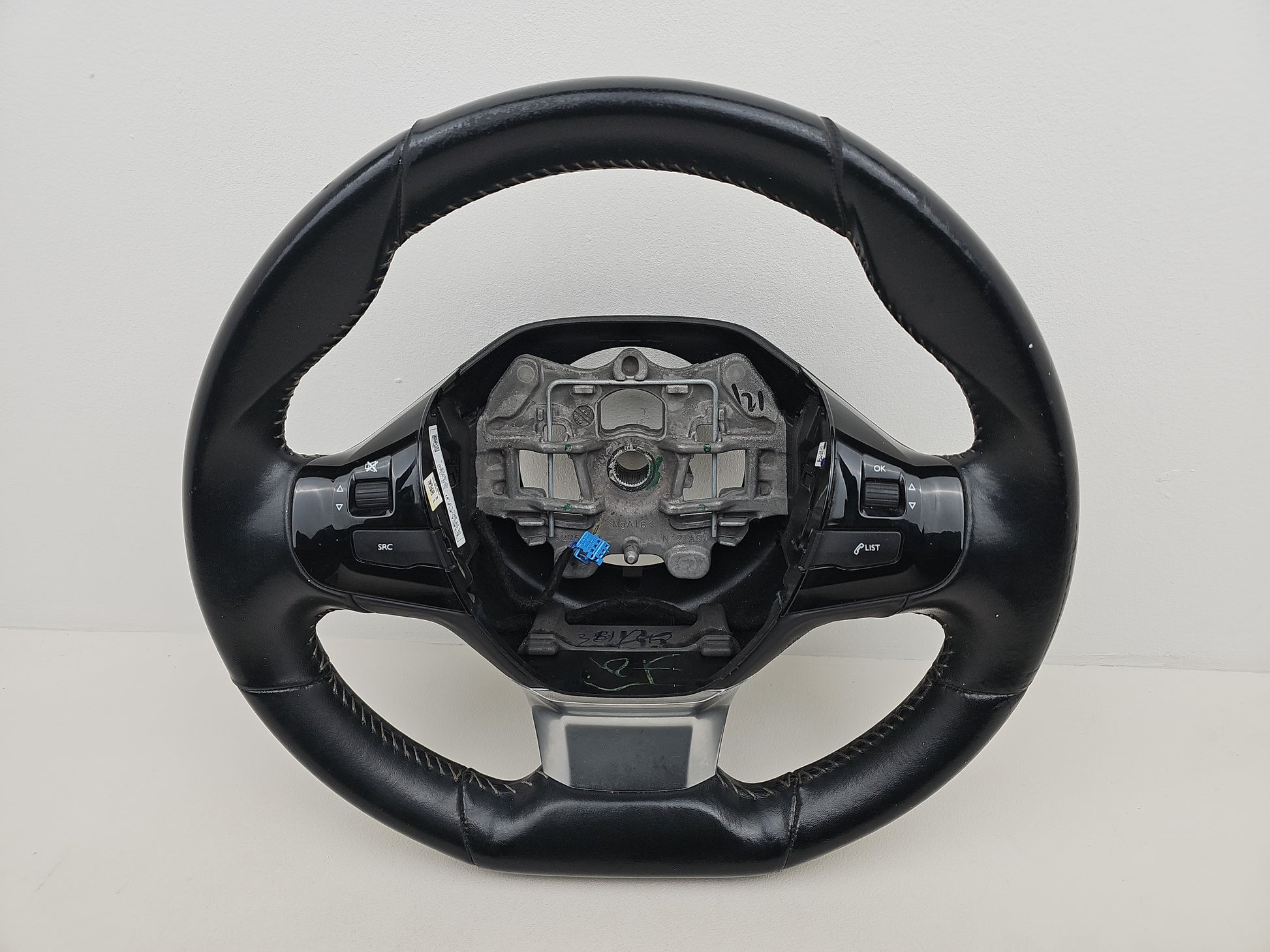 Steering Wheel 1