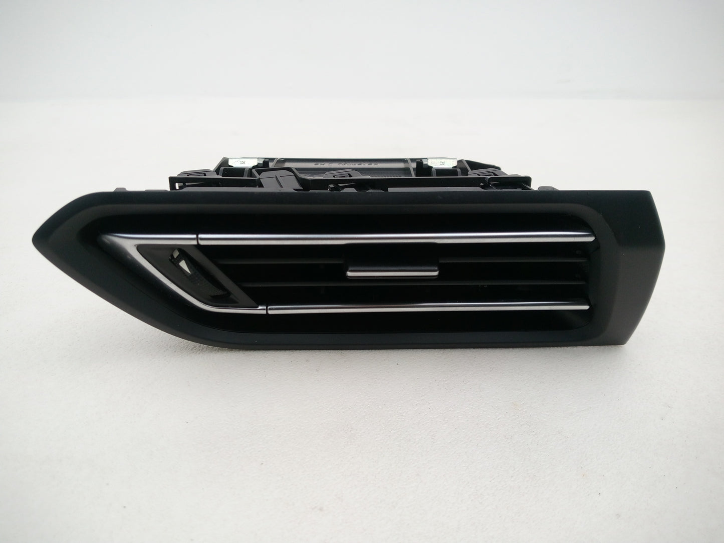 Dashboard Trim With Air Vent  1