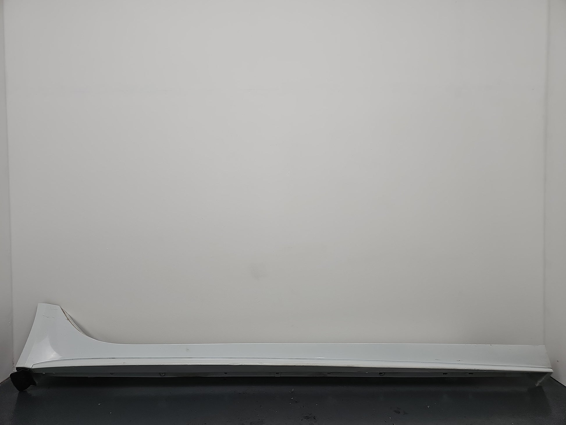 Side Skirt RH 1