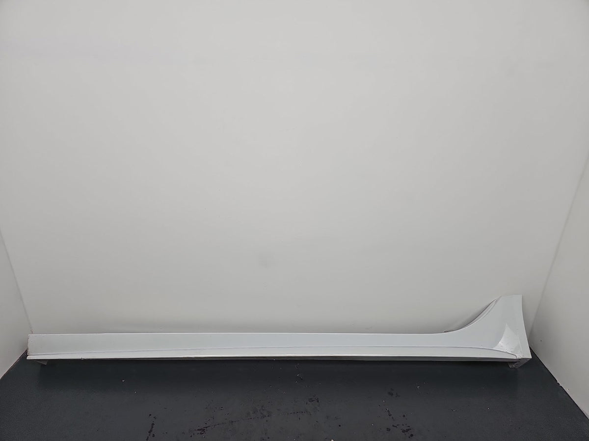 Side Skirt LH 1