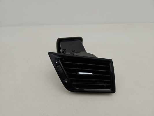Facia Vent RH 1