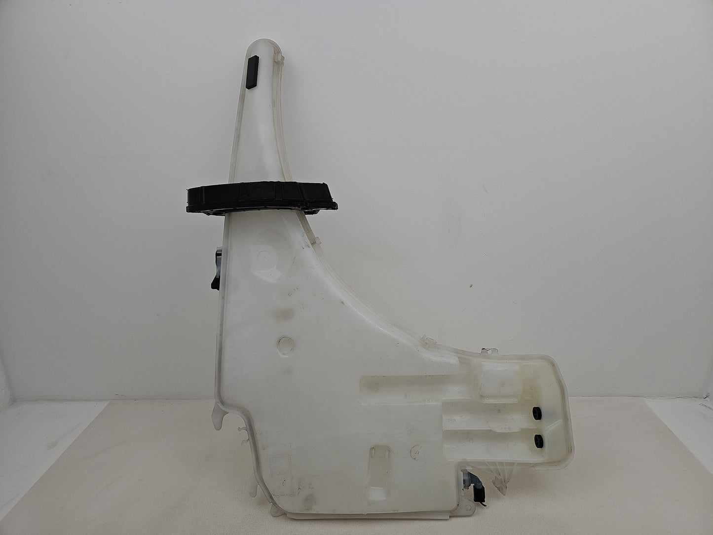 Washer Bottle Windscreen 1