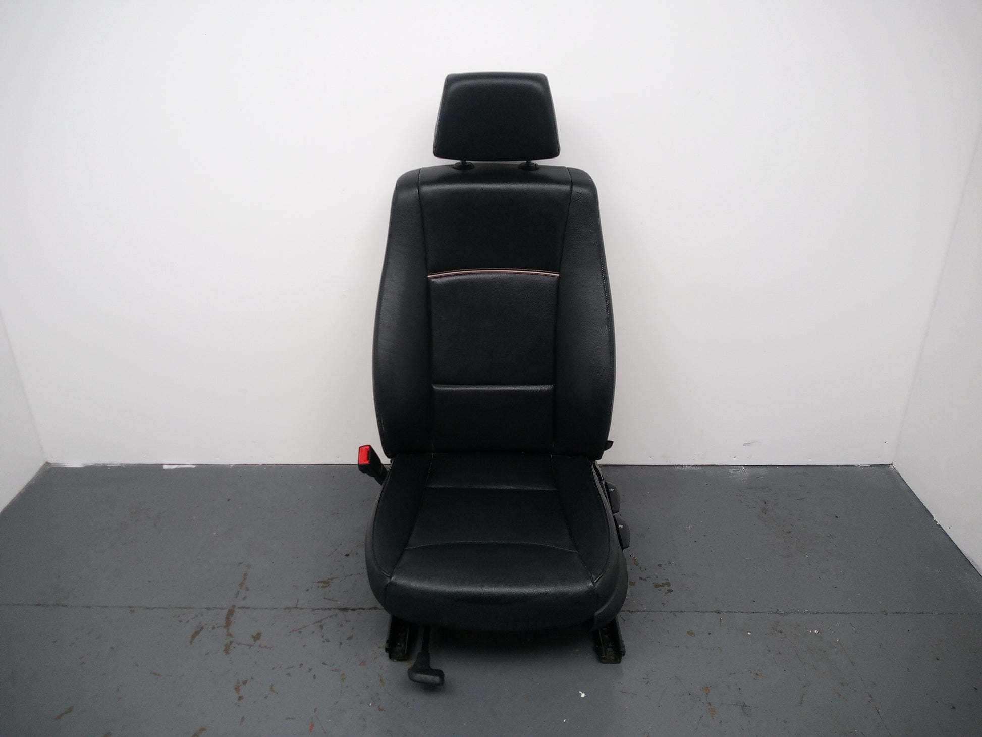 Bmw X1 E84 Front Seat Left N/S Leather Passenger Nevada Black Piping Gray Brown