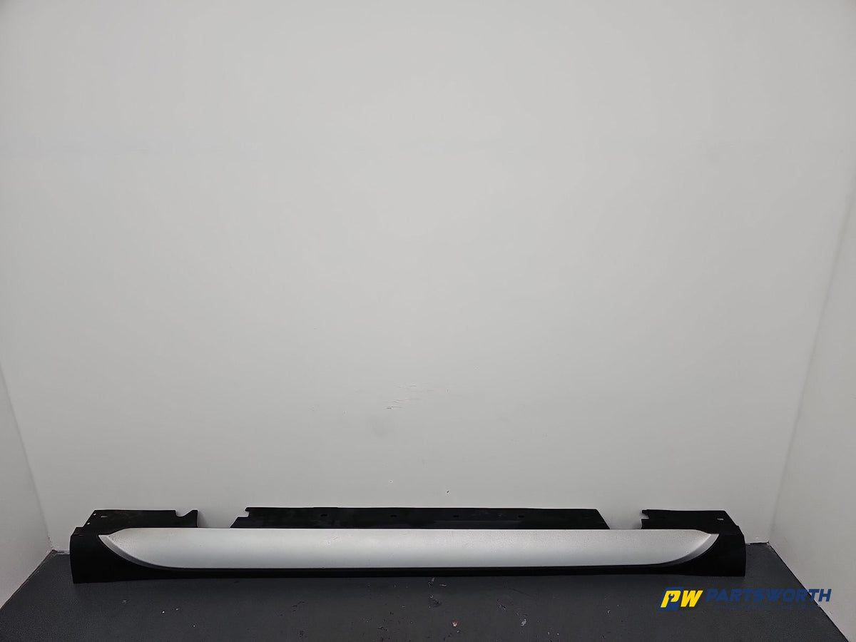 Side Skirt LH 1