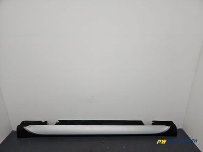 Side Skirt LH 1