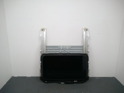 Sunroof Assembly 1