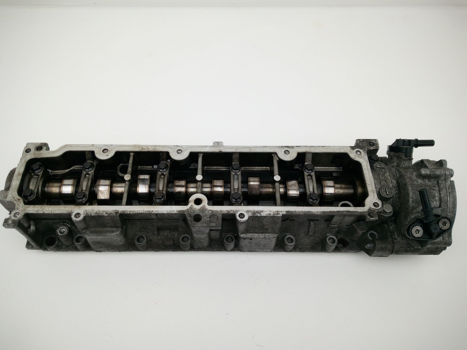 Camshaft Cover  1