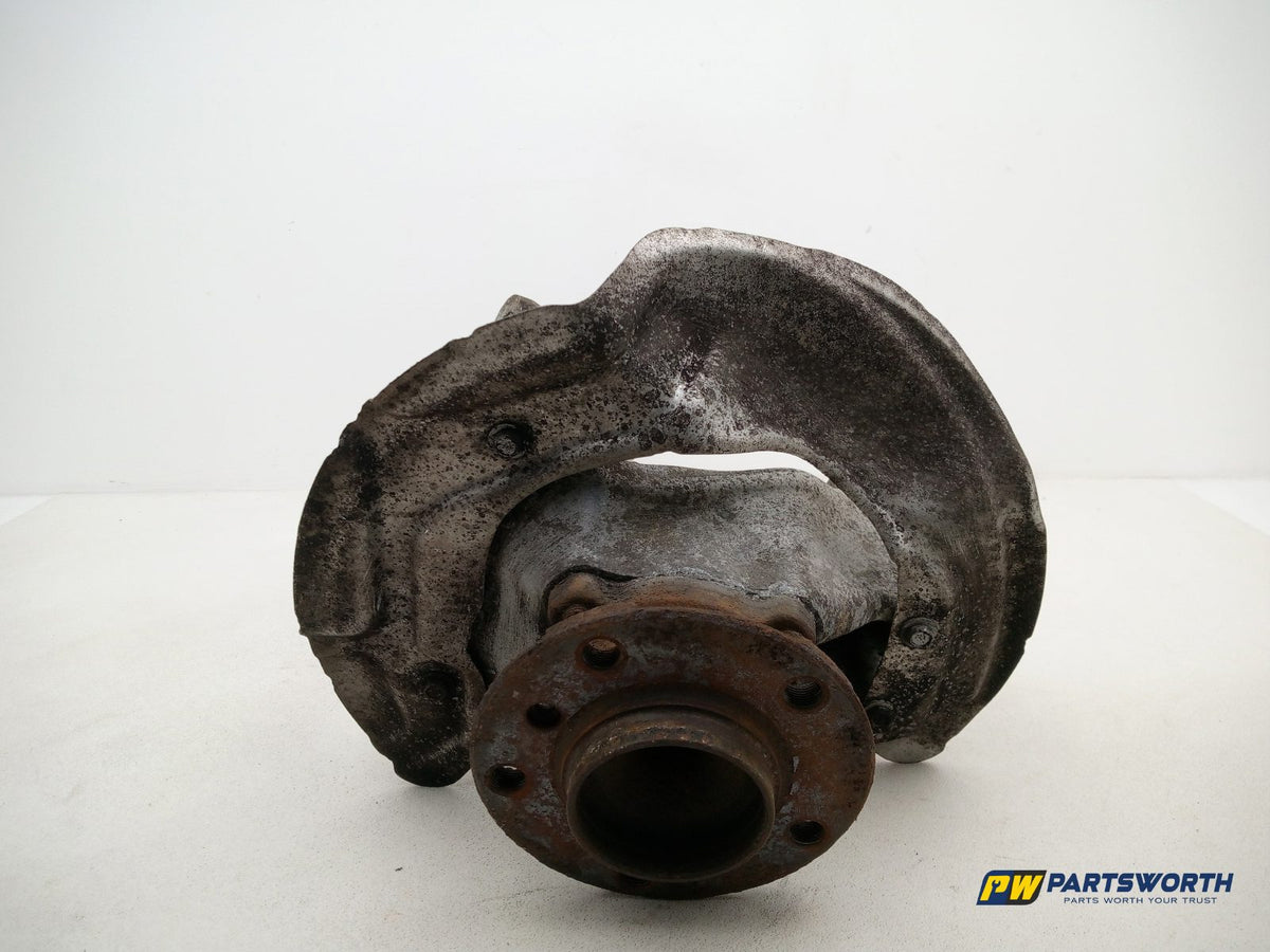 FRONT RIGHT SUSPENSION LEG STRUT HUB 1