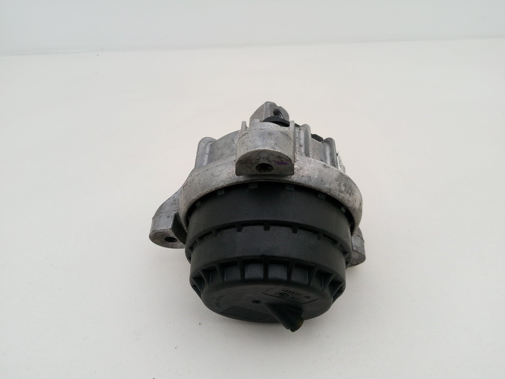 Engine Mounting Bracket Front 1