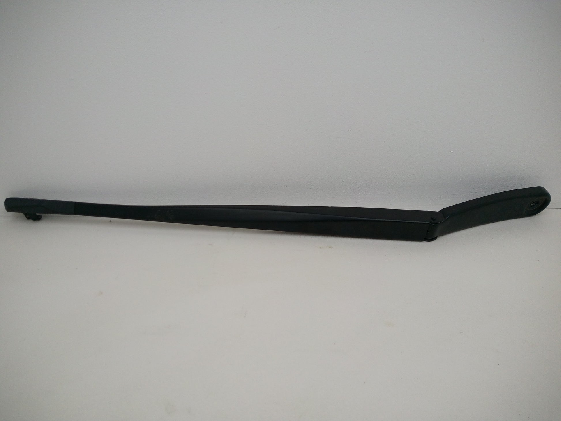 Wiper Front Arm LH 1