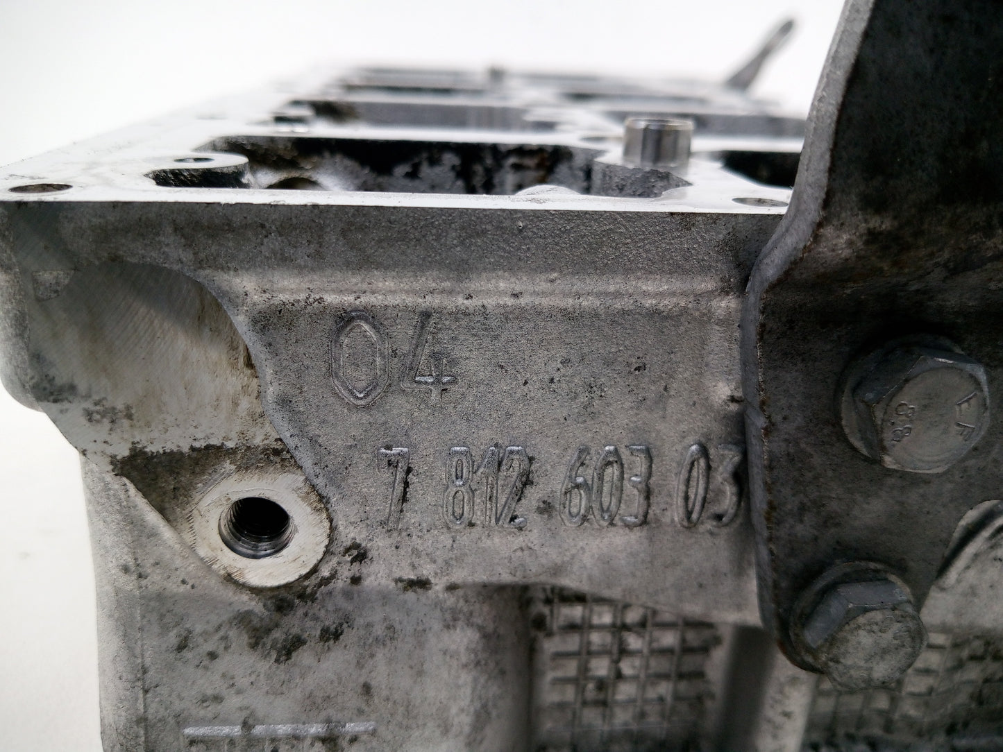 Camshaft Cover  7
