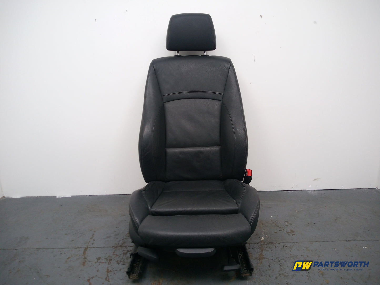 Seat Front RH 1